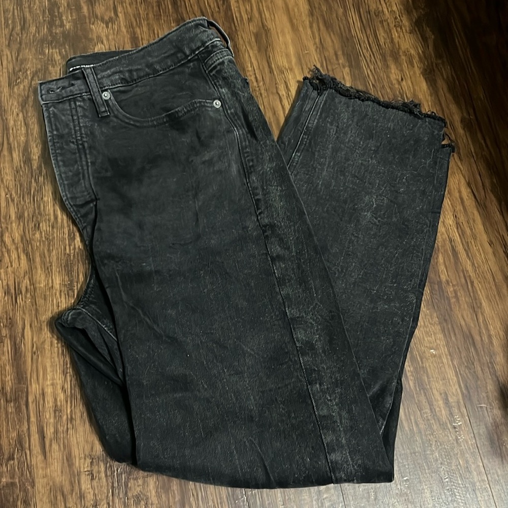 Old Navy Jeans Sky high straight leg. Extra high waist.